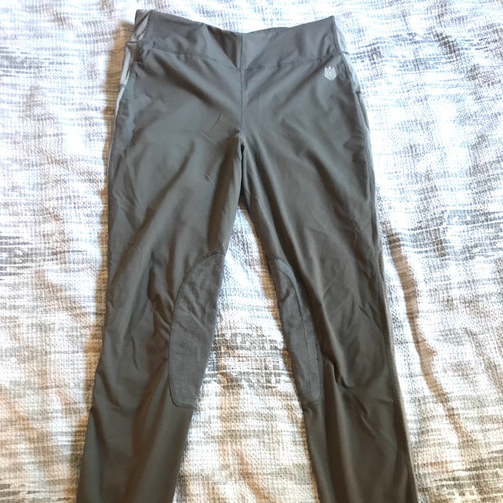 Women’s medium grey knee patch riding tights